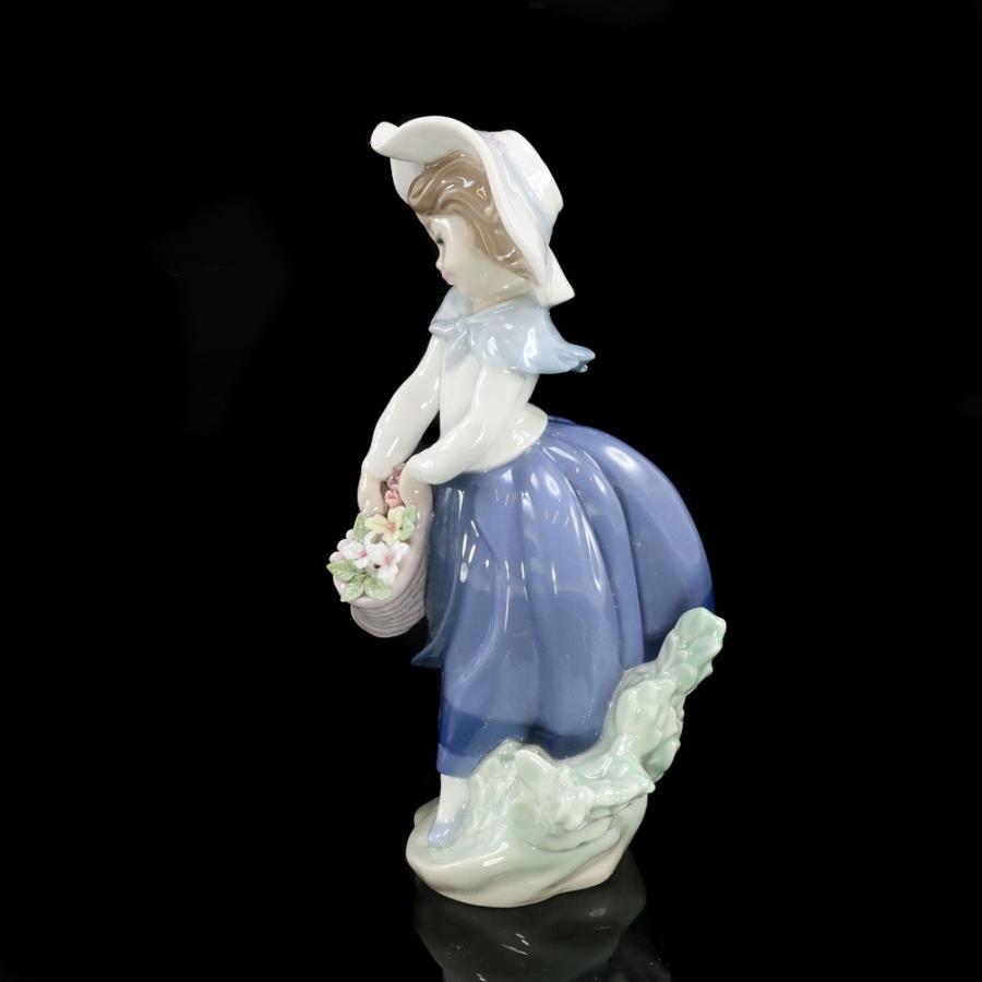美品】リヤドロ LLADRO 5222「きれいな花ばかり」 磁器人形 - メルカリ