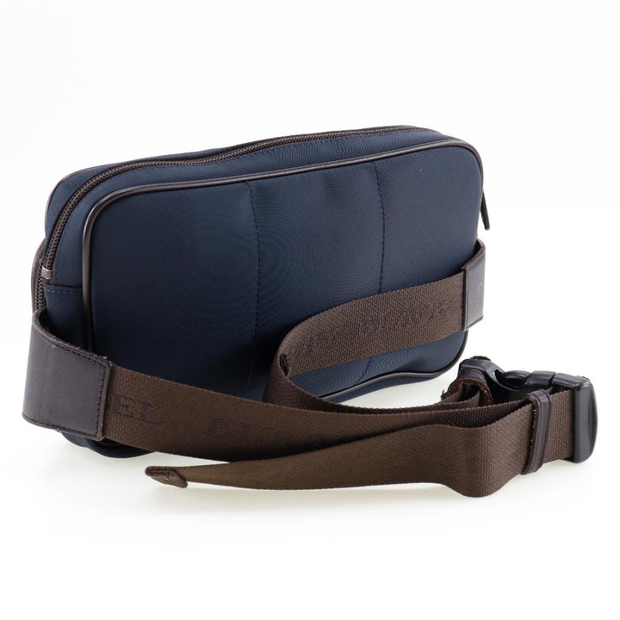 BURBERRY BLACK LABEL（バーバリーブラックレーベル） ウエストバッグ