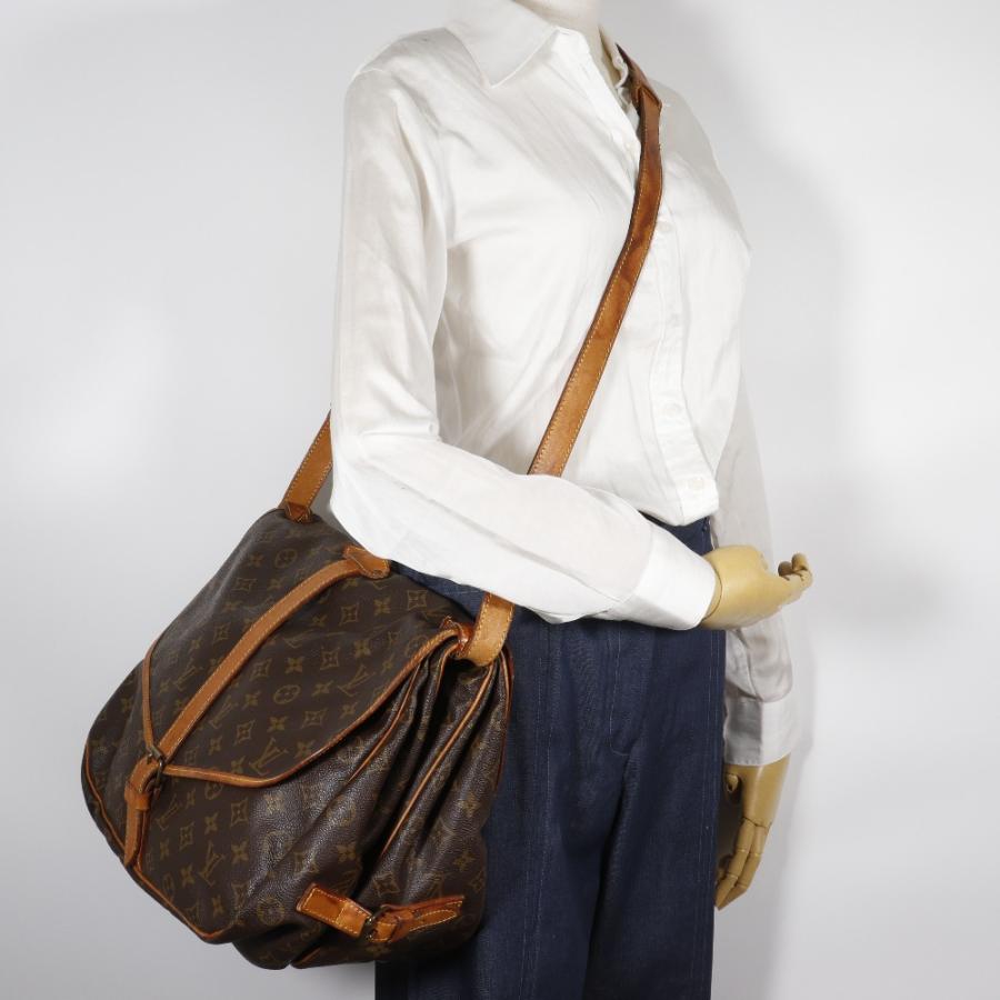 LOUIS VUITTON（ルイ・ヴィトン） ソミュール35 M42254 AR0932