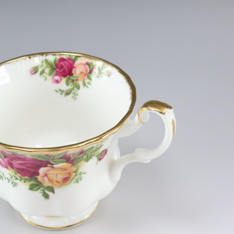 【専用】ロイヤルアルバート オールドカントリーローズ　スープカップ &ソーサー ロイヤルアルバート ROYAL ALBERT オールドカントリーローズ 食器