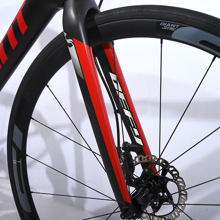 極美品　ジャイアントDEFY ADVANCED PRO0 2015　フルカーボン 極美品 ジャイアントDEFY ADVANCED PRO0 2015 フルカーボン