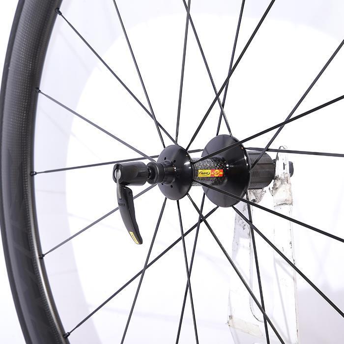 MAVIC (マビック) Cosmic Carbone 40T コスミックカーボン40T MAVIC (マビック) Cosmic Carbone 40T コスミックカーボン40T