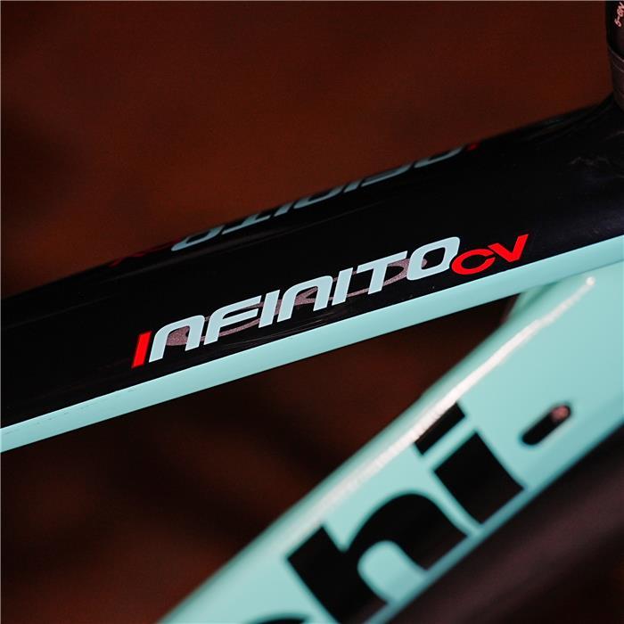 Bianchi (ビアンキ)21 INFINITO CV DISC ULTEGRA Di2 R8070 11S Bianchi (ビアンキ)21 INFINITO CV DISC ULTEGRA Di2 R8070 11S