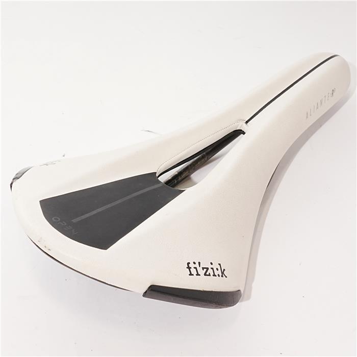 Selle Fizik Aliante R3 220g - Blanche Et Noire, Rails K:ium - Occasion