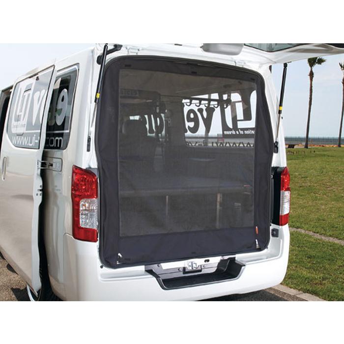 キャラバン用　UG Vehicle リア防虫ネット　装着期間1年美品 UIvehicle（ユーアイビークル ）虫除け 防虫ネット リア1面 キャラバン