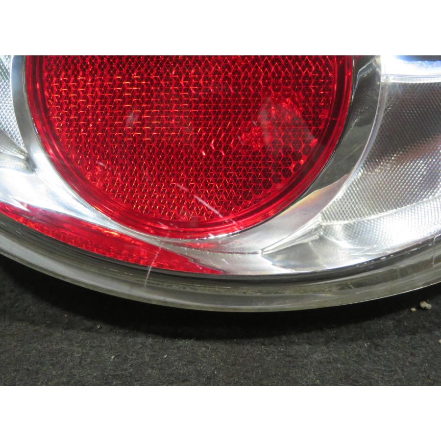 即決】☆送料込☆ ムーヴラテ クールVS CBA-L550S 純正 テール ランプ