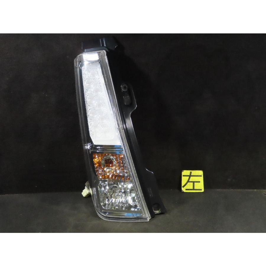 即決! 即日発送可】ワゴンR スティングレー MH34S 純正 LED ☆美品