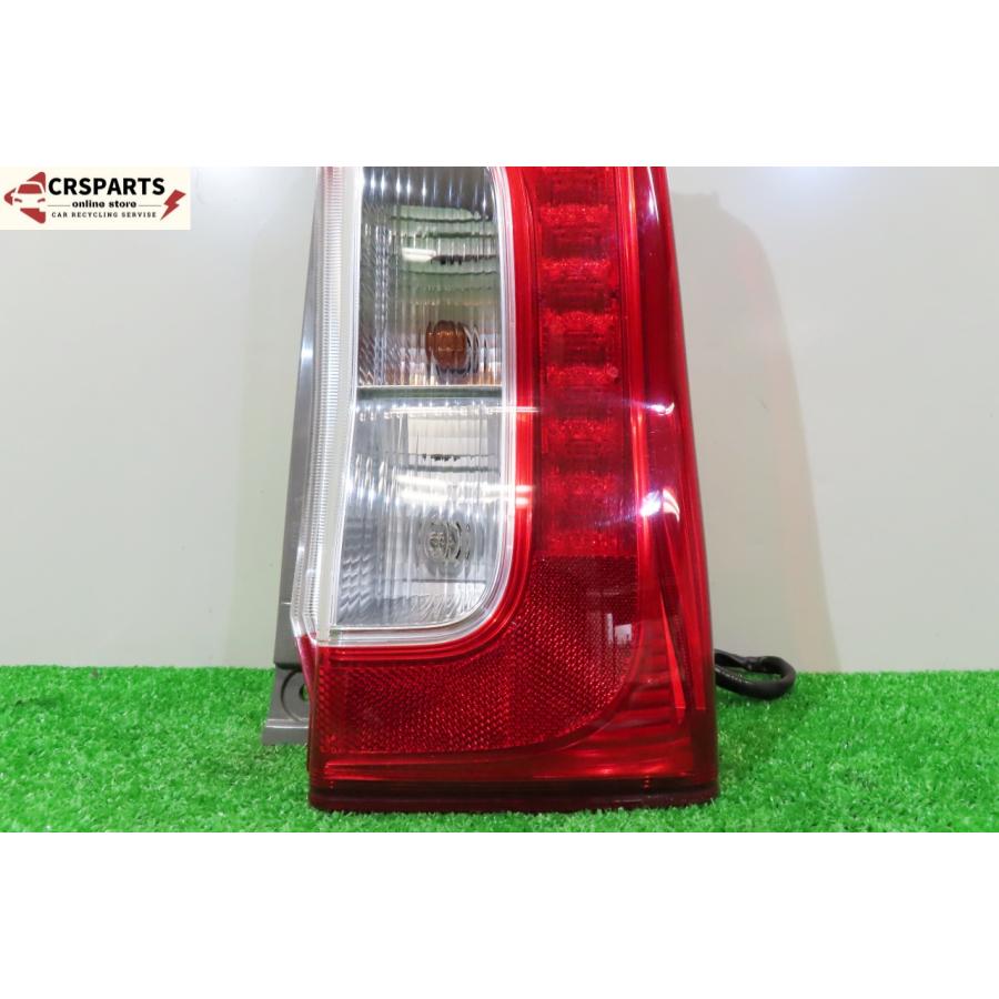 ♦︎ダイハツ　タントLA600S右純正テール♦︎点灯確認済み♦︎良品♦︎ Yahoo!オークション -「タント la600s テールランプ 右」(パーツ