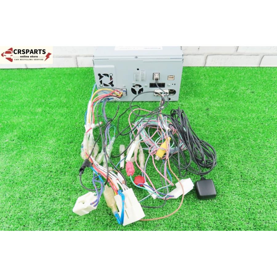 ◆パナソニック◆CN-RE05D◆DVD.SD.フルセグ.Bluetooth◆中古美品◆2018年度地図◆ 即決】☆送料込☆ パナソニック ストラーダ [CN-RE05D] 地図 2018年