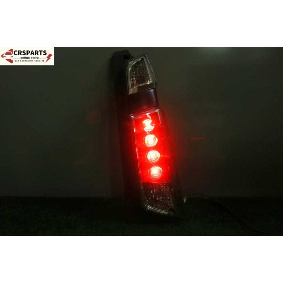 即決】☆送料込☆ N-WGN DBA-JH1 純正 LED テール ランプ ライト 右