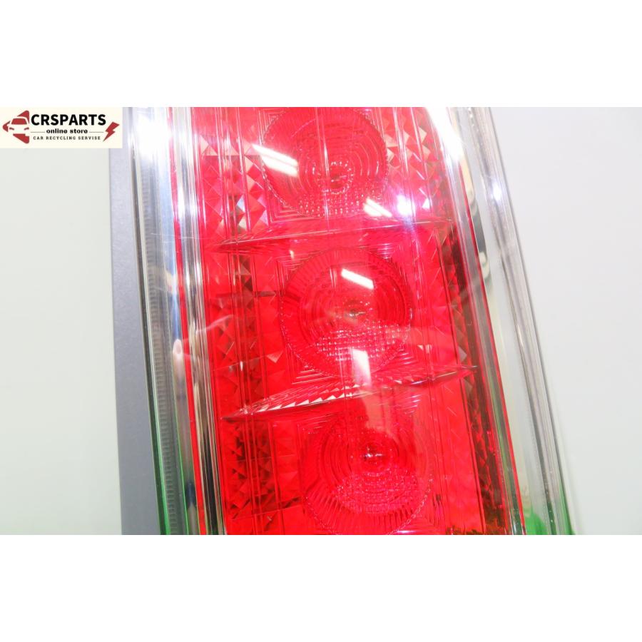 即決】☆送料込☆ N-WGN DBA-JH1 純正 LED テール ランプ ライト 右