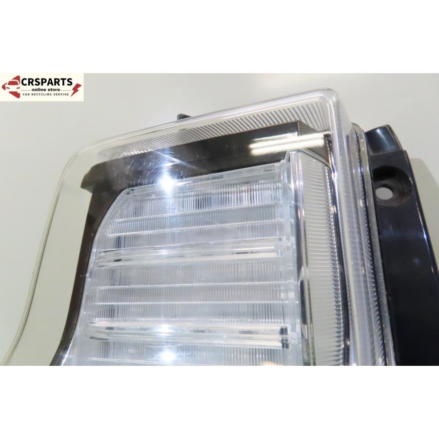 即決】☆送料込☆ タント X SA DBA-LA600S 純正 LED クリア テール