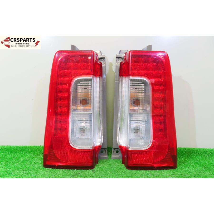 即決】☆送料込☆ タント DBA-LA600S 純正 LED テール ランプ ライト