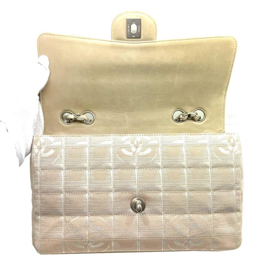 CHANEL (シャネル) ニュートラベルライン チェーンショルダー CHANEL (シャネル) ニュートラベルライン チェーンショルダー