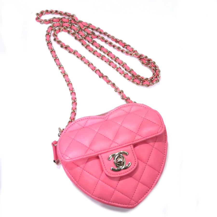【ハート型が可愛いすぎる☆】CHANEL ミニチェーンバッグ シャネルミニフラップバッグ コピーCCロゴハートチェーンAS3783