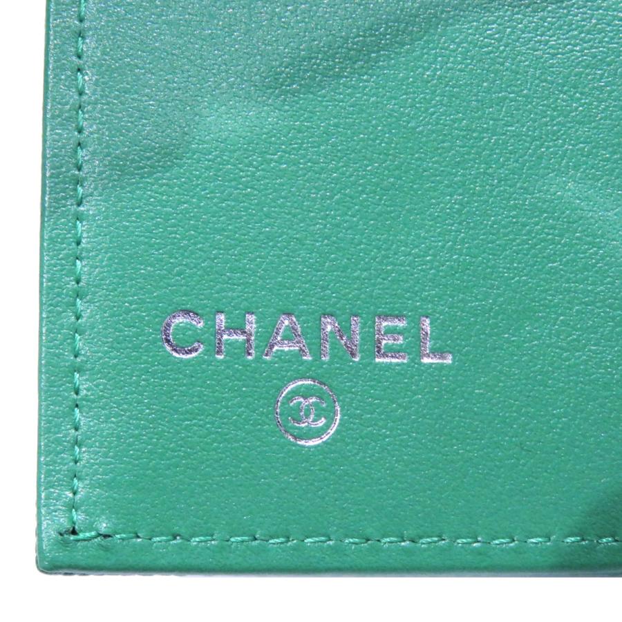 CHANEL (シャネル) キーケース グリーン キャビアスキン 新同