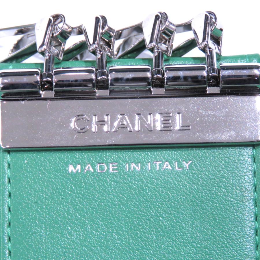 CHANEL キーリング オリーブグリーン CHANEL キーリング オリーブグリーン