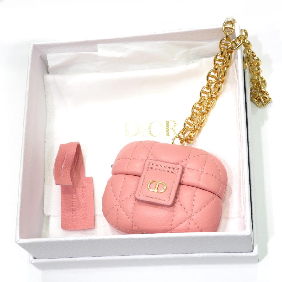 Dior(ディオール) AirPods Proケース ピンク ラムスキン Dior(ディオール) AirPods Proケース ピンク ラムスキン