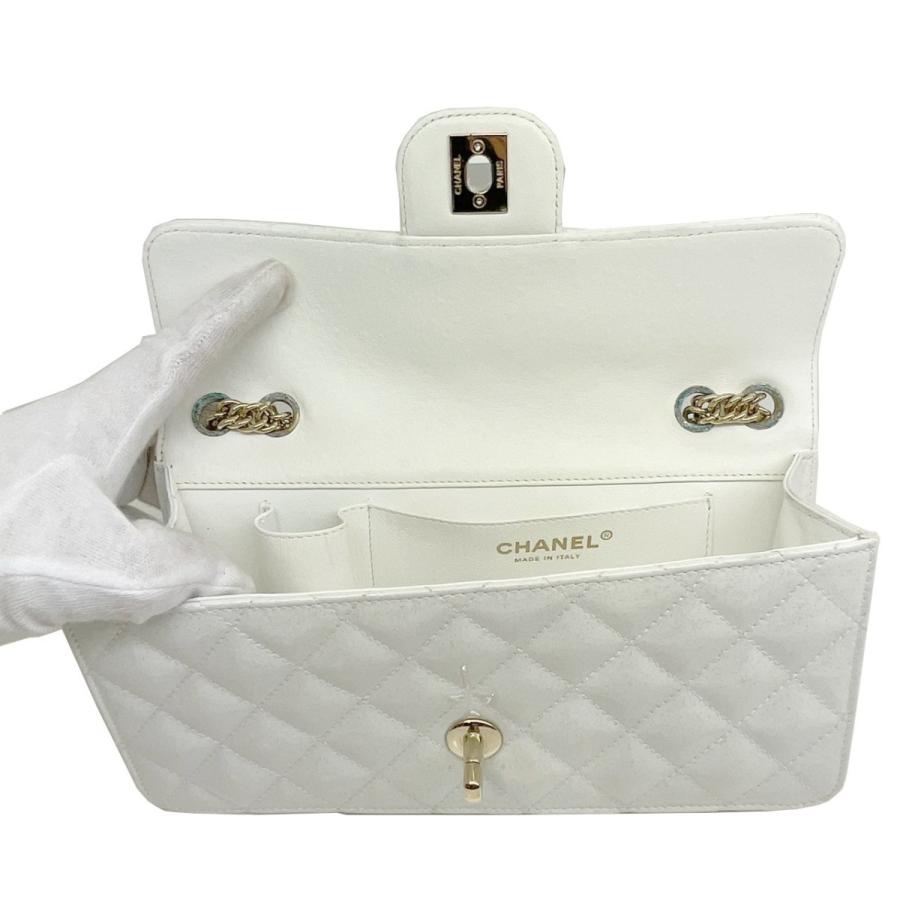 CHANEL ホワイト レザー チェーン ハンドバッグ 楽天市場】シャネル22 ミニ ハンドバッグ 2WAYチェーン