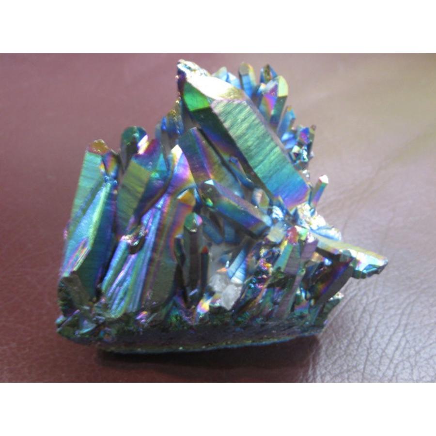 チタニウムクォーツクラスターレインポー水晶226g（群晶）ブラック