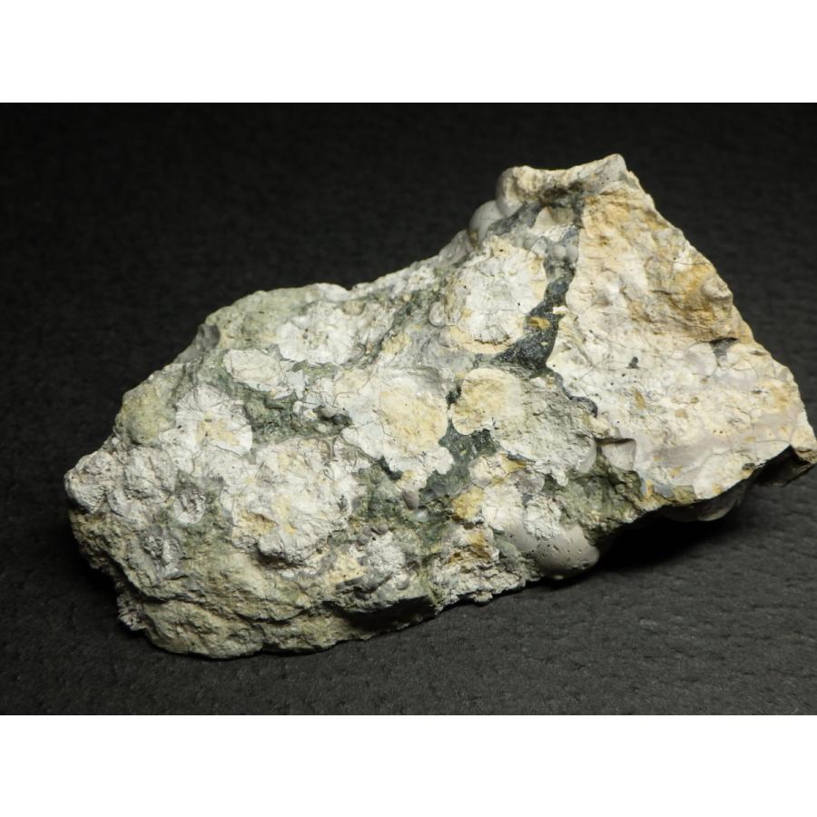 鑑賞石、流紋石、流紋岩、北海道紋別郡流紋石、天然記念物指定、希少流紋石 鑑賞石、流紋石、流紋岩、北海道紋別郡流紋石、天然記念物指定、希少流