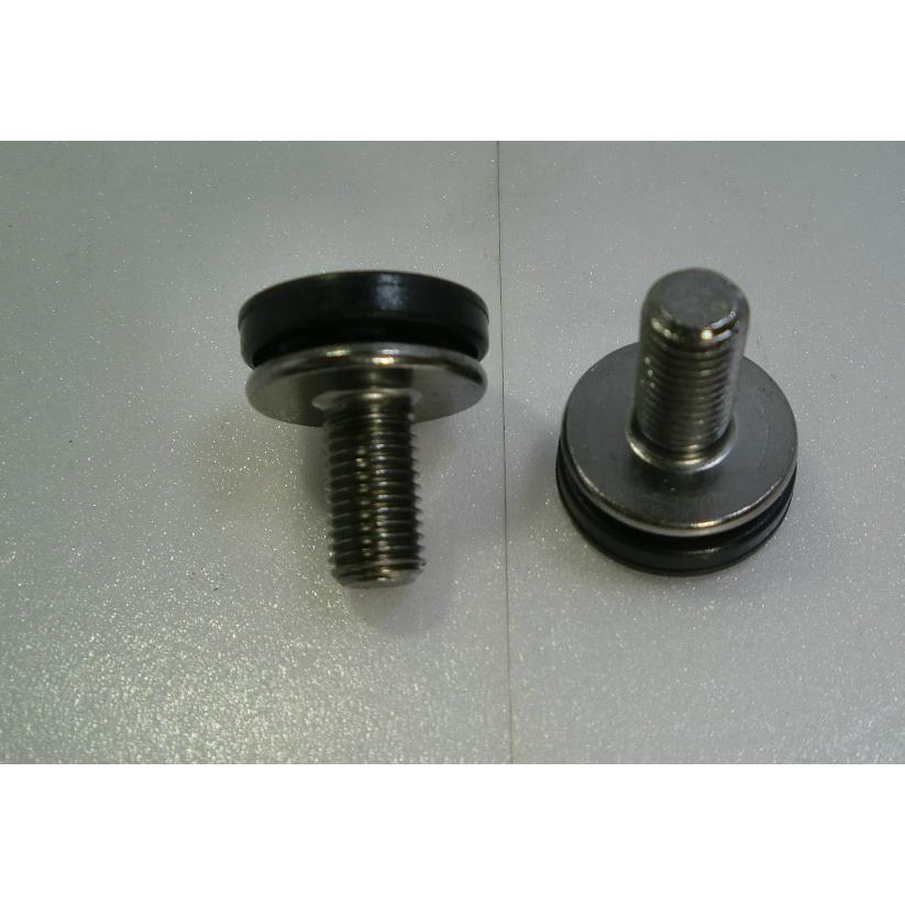 コッタレスクランク　アクスルボルト　M8x15mm　1台分（2ヶ）　　　585 |  | 01