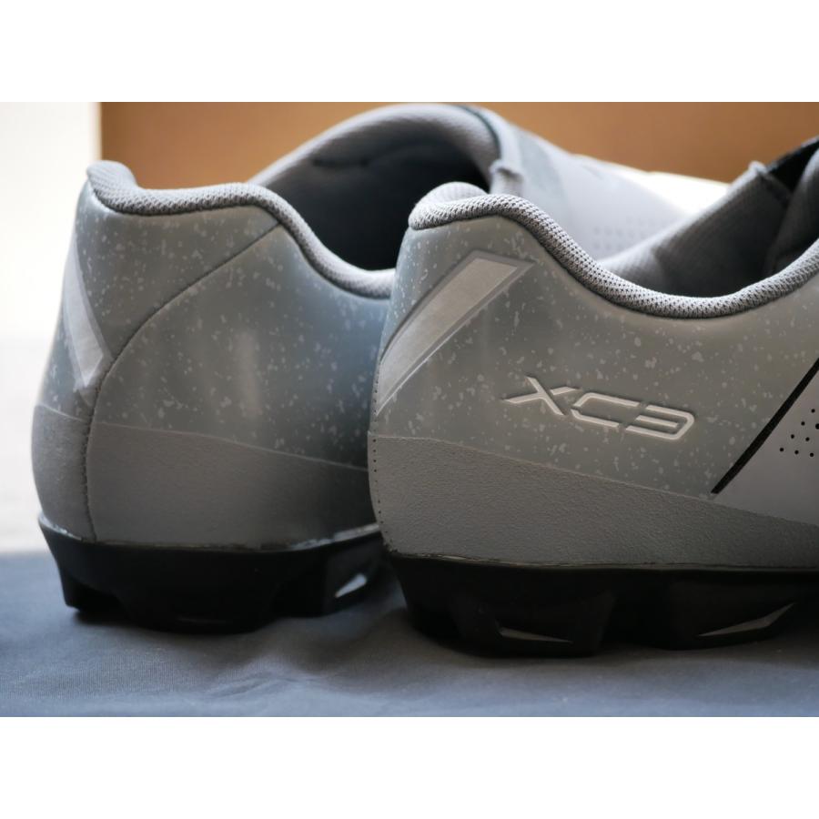 シマノ SHIMANO（シマノ） XC302（SH-SH-XC302） カラー：アイス