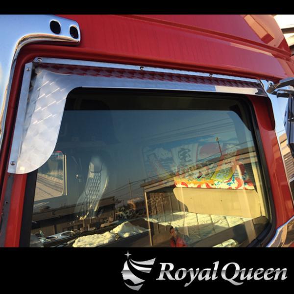 三菱ふそう 新型 17スーパーグレート/07スーパーグレート ドアバイザー