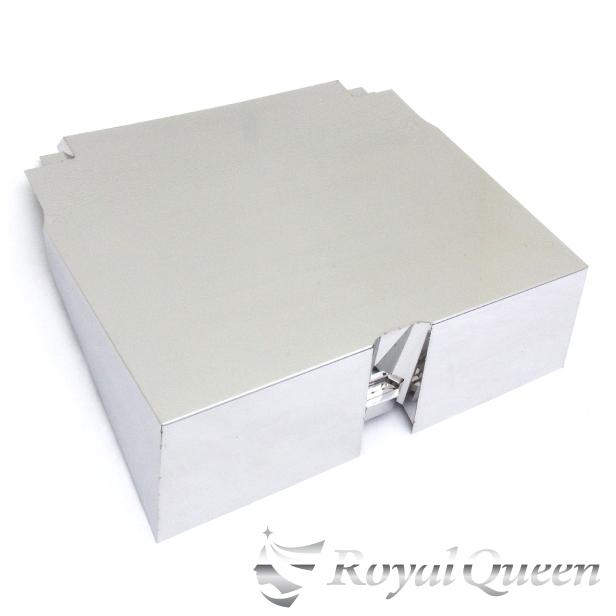 三菱ふそう 新型 17 スーパーグレート バッテリーカバー 鏡面 磨き#1000【RQBC9F】 三菱ふそう 新型 スーパーグレート バッテリーカバー 鏡面 磨き#1000 RQBC9F