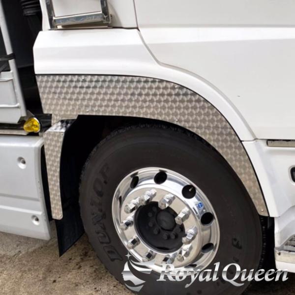 UD クオン/パーフェクトクオン オーバーフェンダーパネル ステンレス