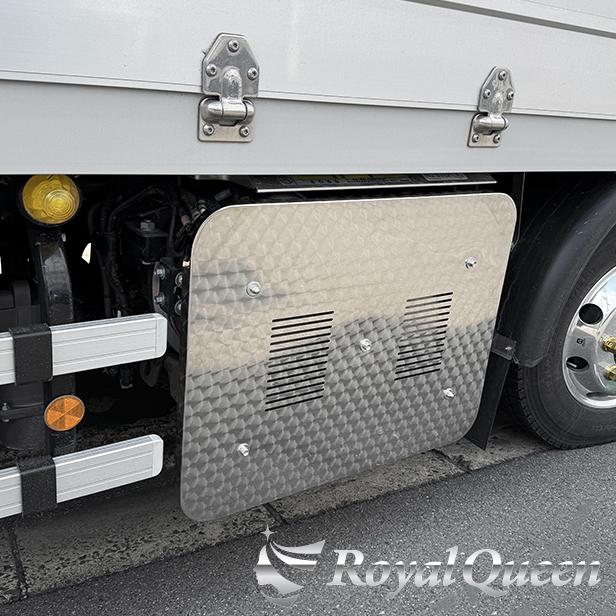 いすゞ 23ファイブスターギガ(R5.9〜) マフラーカバー ステンレス