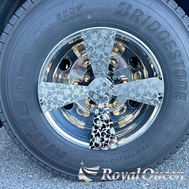 プロペラスピンナー ホイール デコトラ 4枚羽 プロペラ スピンナー ブーゲンビリア柄 17.5インチ : Royal