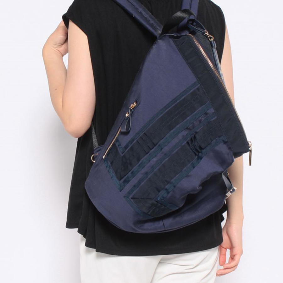 LANVIN en Bleu ランバン オンブルー ミエル パスケース付