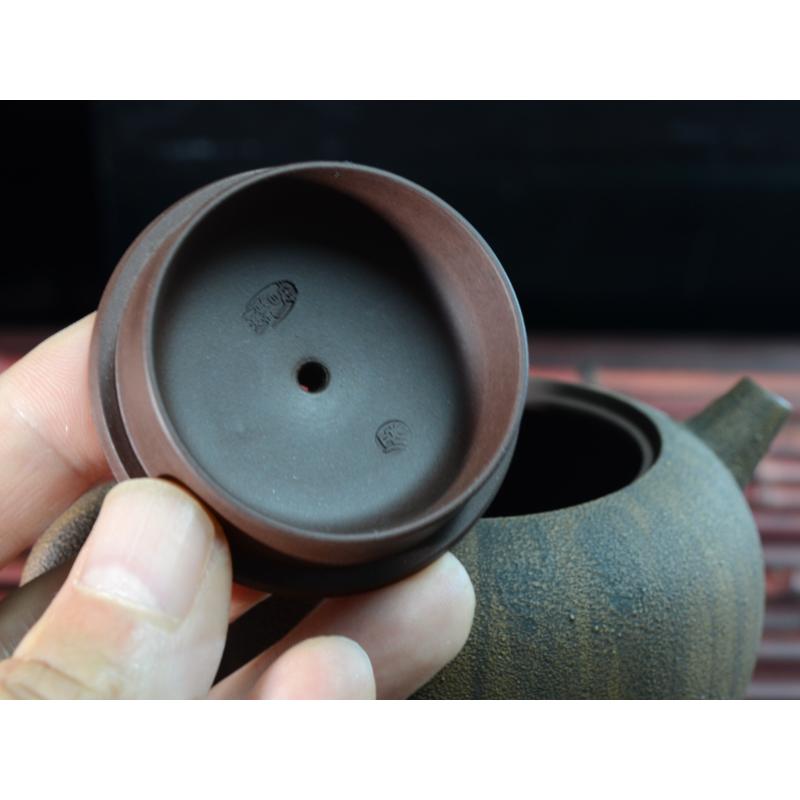 宜興紫砂茶壷 瓜子壺 壺縄付き 箱付き : 中国貿易公司ctc 宜興紫砂茶壷 瓜子壺 壺縄付き 箱付き : 中国貿易公司ctc