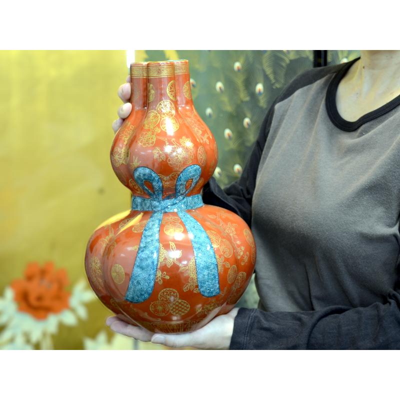 景徳鎮花瓶 三孔加金瓢箪瓶（現物確認の上でご購入下さい) : 中国貿易