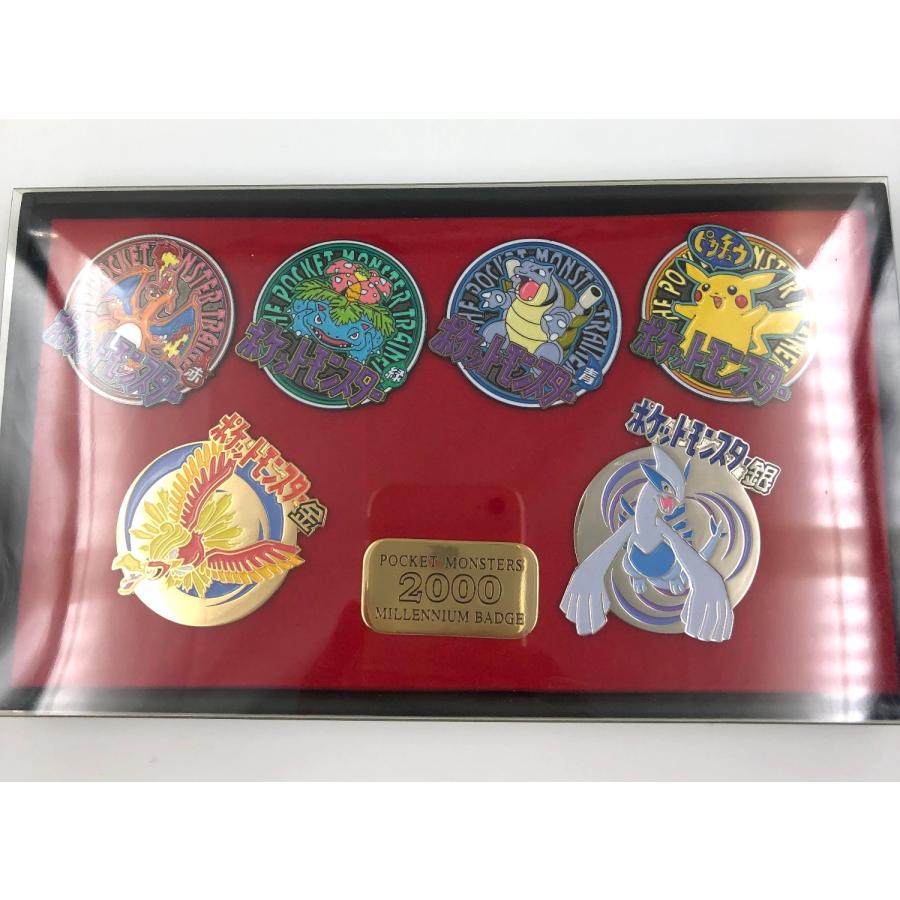 ピンバッジ レッドモンスター 71UCqXOLLlL._UF350,350_QL50_.jpg