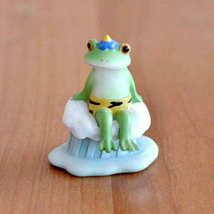 カエル 置物 雨雲に乗った雷様 Copeau コポー カエル グッズ 玄関 かえる 雨 雲 雷様 梅雨 マスコット フィギュア リビング 雑貨 かわいい ギフト クッチーナ F6275 キッチン雑貨 インテリア Cucina 通販 Yahoo ショッピング