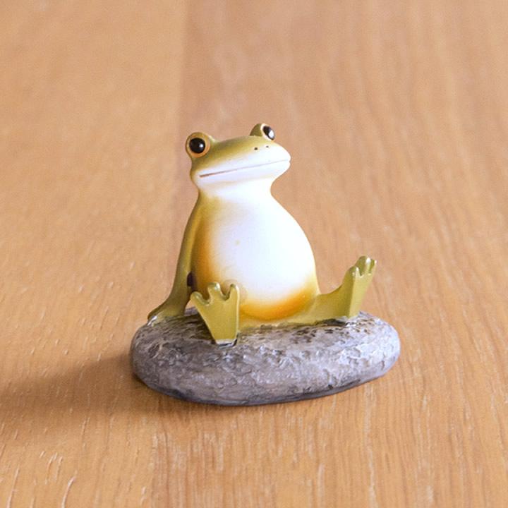 カエル 置物 ウシガエル Copeau コポー かえる グッズ 雑貨 カエルグッズ フィギュア 玄関 リビング トイレ かわいい おしゃれ 癒し 置き物 ギフト クッチーナ F6275 キッチン雑貨 インテリア Cucina 通販 Yahoo ショッピング