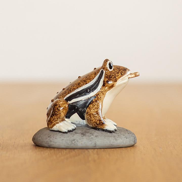 カエル 置物 ガマおやじ Copeau コポー カエル 置き物 カエル グッズ 雑貨 コポタロウ ガマガエル 金 銭蛙 ゼニガエル クッチーナ F6347 キッチン雑貨 インテリア Cucina 通販 Yahoo ショッピング