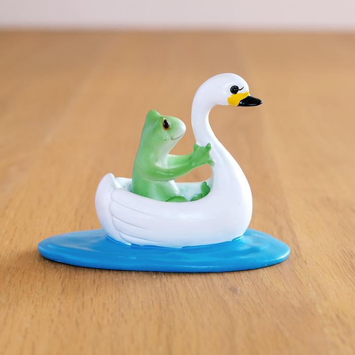 在庫限り カエルの置物 カエル 置物 スワンに乗るカエル 復刻版 Copeau