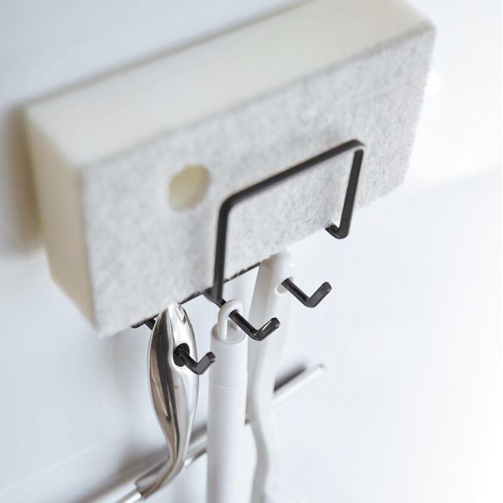 お風呂 内祝い 掃除道具 収納 マグネット バスルーム クリーニング ツール ホルダー タワー 壁面 風呂 おしゃれ 浴室 磁石 浴室収納 クッチーナ 山崎実業 Tower