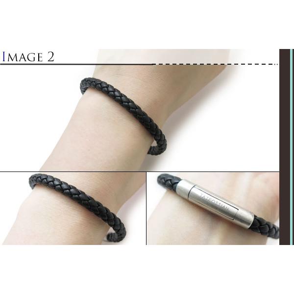 TATEOSSIAN（タテオシアン） ブランド アクセサリー レザー シルバー