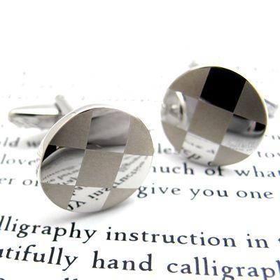 メンズ アクセサリー Simple 2500 ラウンド マット＆グロス カフス カフスボタン カフリンクス シンプル 市松模様 クリスマス 爆買 | 