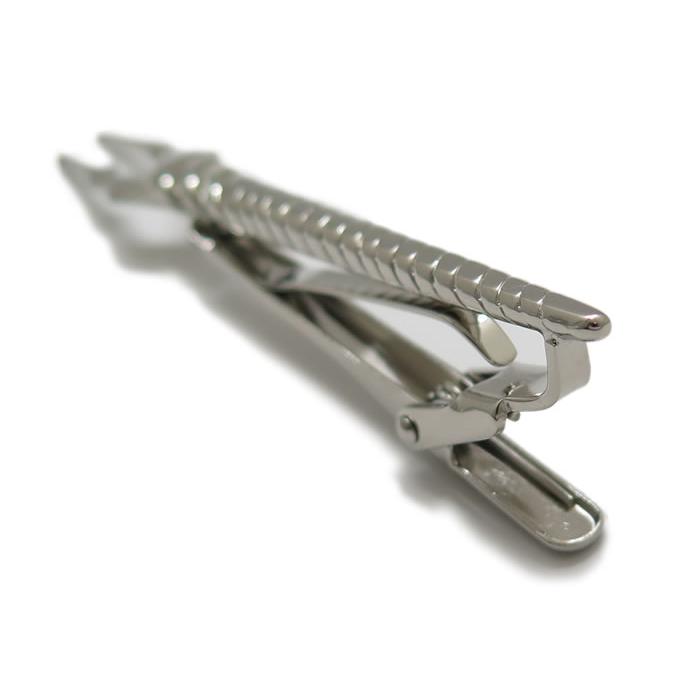 ネクタイ ブランド スワンク×エヴァンゲリオン  ロンギヌスの槍（シルバー）ネクタイ ＆ タイバーセット 黒 ストライプ アニメ バレンタイン 爆買 | SWANK | 10