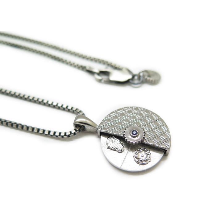 TATEOSSIAN（タテオシアン） ブランド アクセサリー コロネーション 