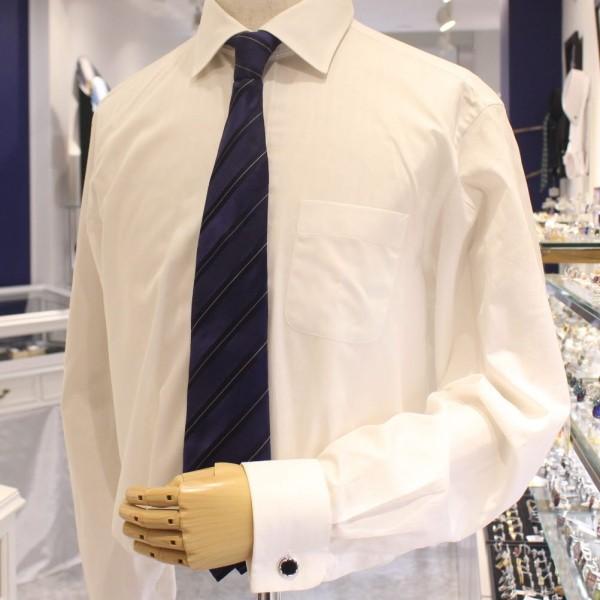 想像を超えての メンズ 4個 カフスボタンのセット シルバー オニキス スタッドボタン 結婚式 冠婚葬祭 タキシードなどのフォーマルスタイルに スーツ カフスマニア プレゼント メンズアクセサリー