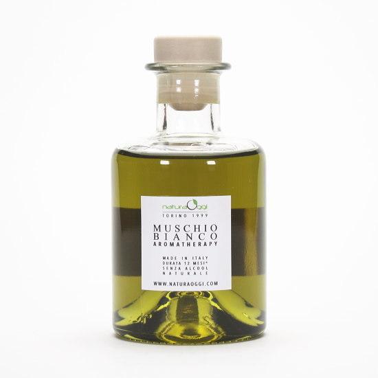 リードディフューザー ルームフレグランス ノンアルコール 芳香剤 ガラスボトル スティック 天然アロマ イタリア製 Natura Oggi 180ml ギフト |  | 02