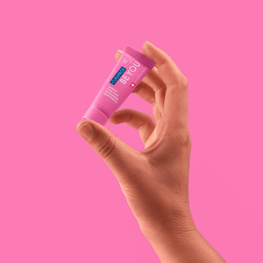 ララCURAPROX ピンク、赤、紫　3色 ララCURAPROX ピンク、赤、紫 3色 ララCURAPROX ピンク、赤、紫 3色