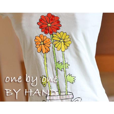 3Flowers フリルドスリーブ プリント＆刺繍 Tシャツ one by one BY HAND ブランド デザイン（返品交換ギフト包装不可） レディース カットソー 9号 Mサイズ 半袖