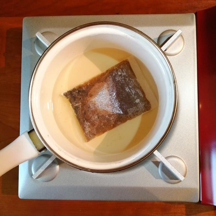 7種類のスパイスを使った 本格的 チャイ キット 簡単 5袋入り 15杯分